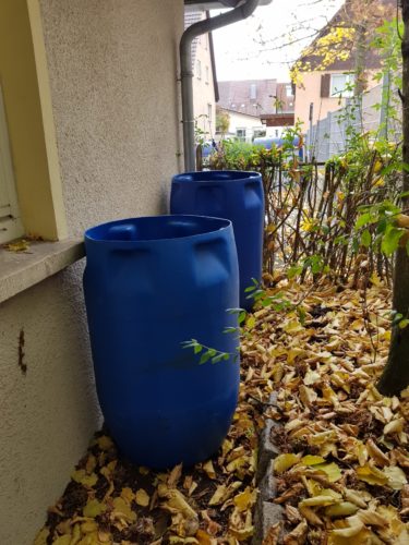 Danke für die Spende von 2 Wassertonnen!